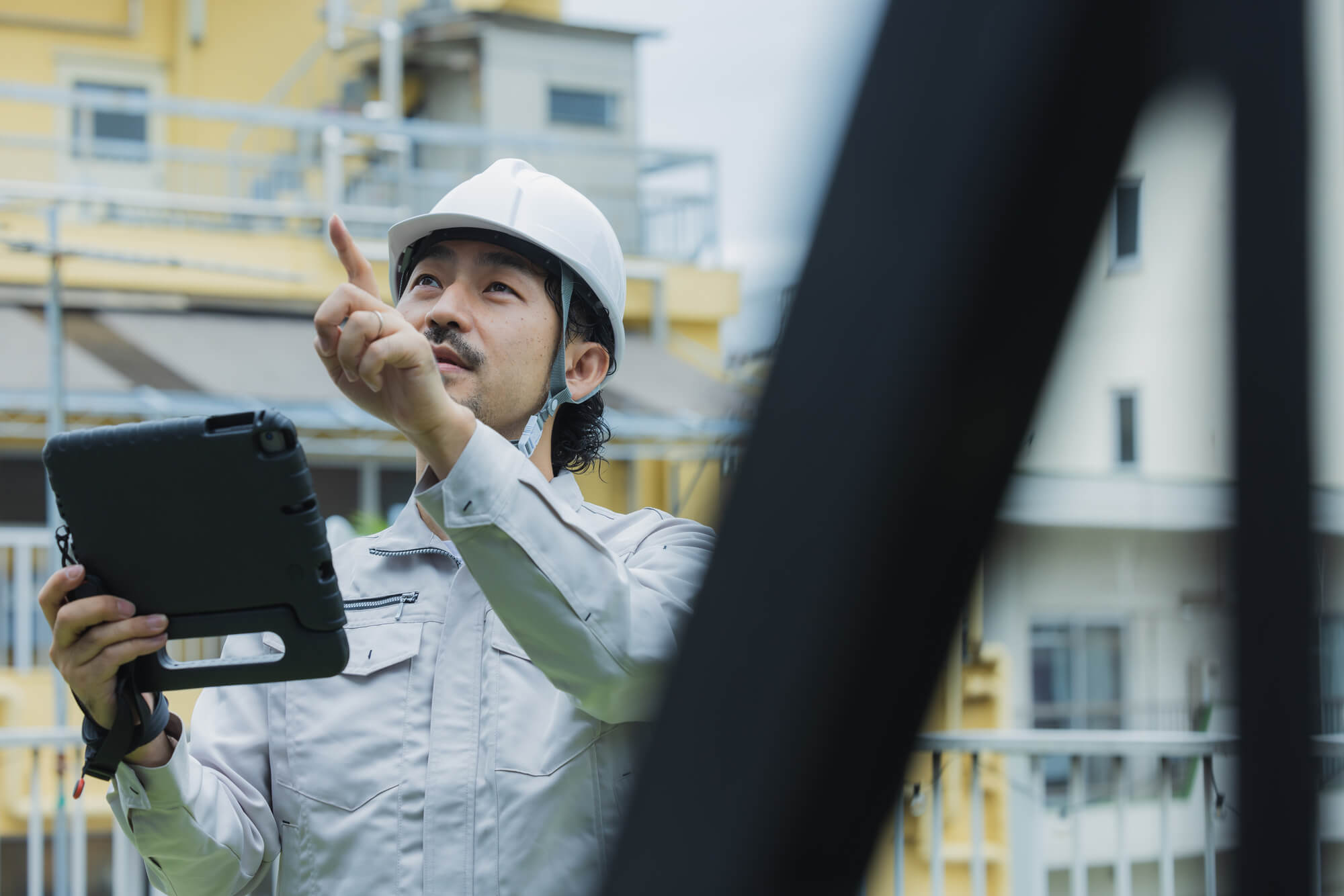 解体や残置物処分の見積もりが高額